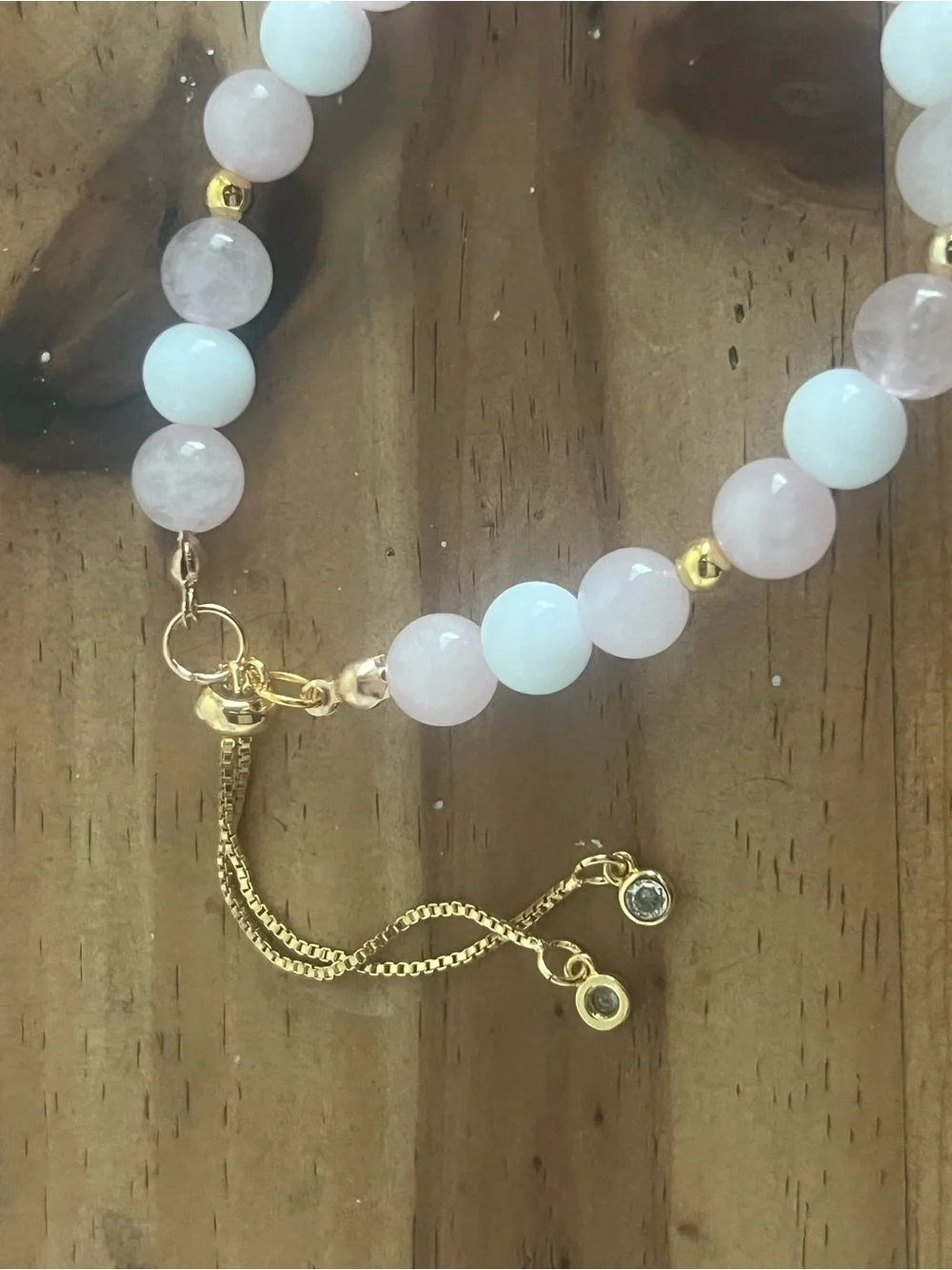 Gold-Accent Pastel Beaded Bracelet in Pink & Light Blue